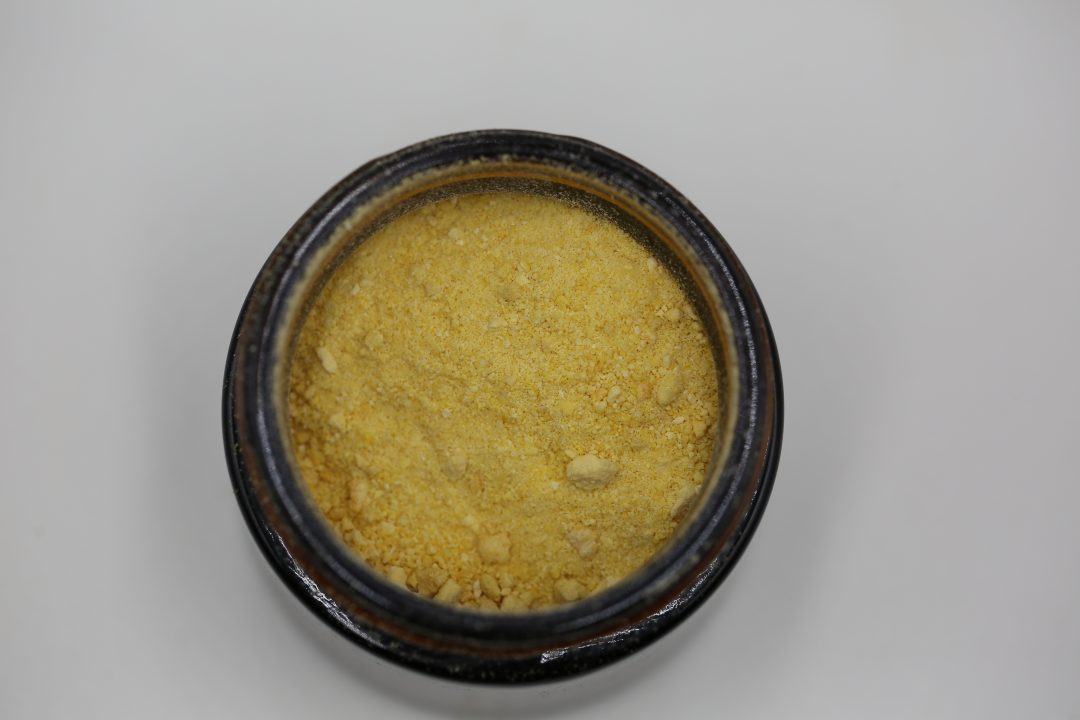 DMT (N, N-Dimethyltryptamine)