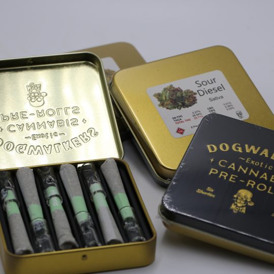 DOGWALKERS EXOTIC PRE ROLLS